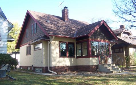 Highland Park Bungalow Exterior